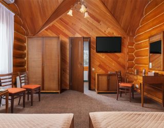 Загородный клуб "Лачи"