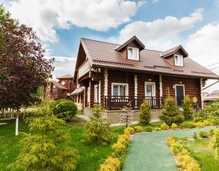 Загородный клуб "Лачи"