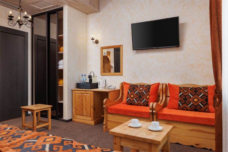 Загородный клуб "Лачи"